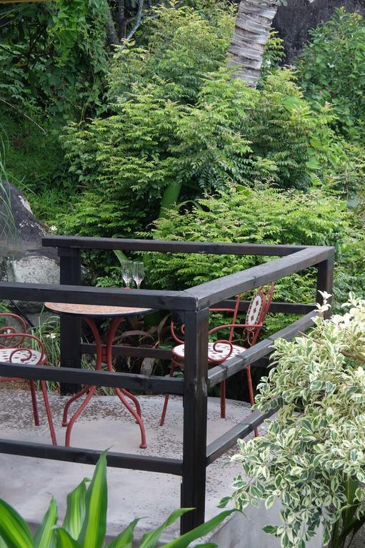 VI Miles Lodge Machabee エクステリア 写真